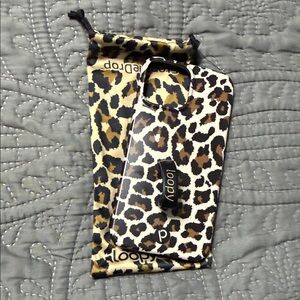 Loopy Leopard Print Phone Case with Pouch for IPhone 13Pro-Max (Righty)